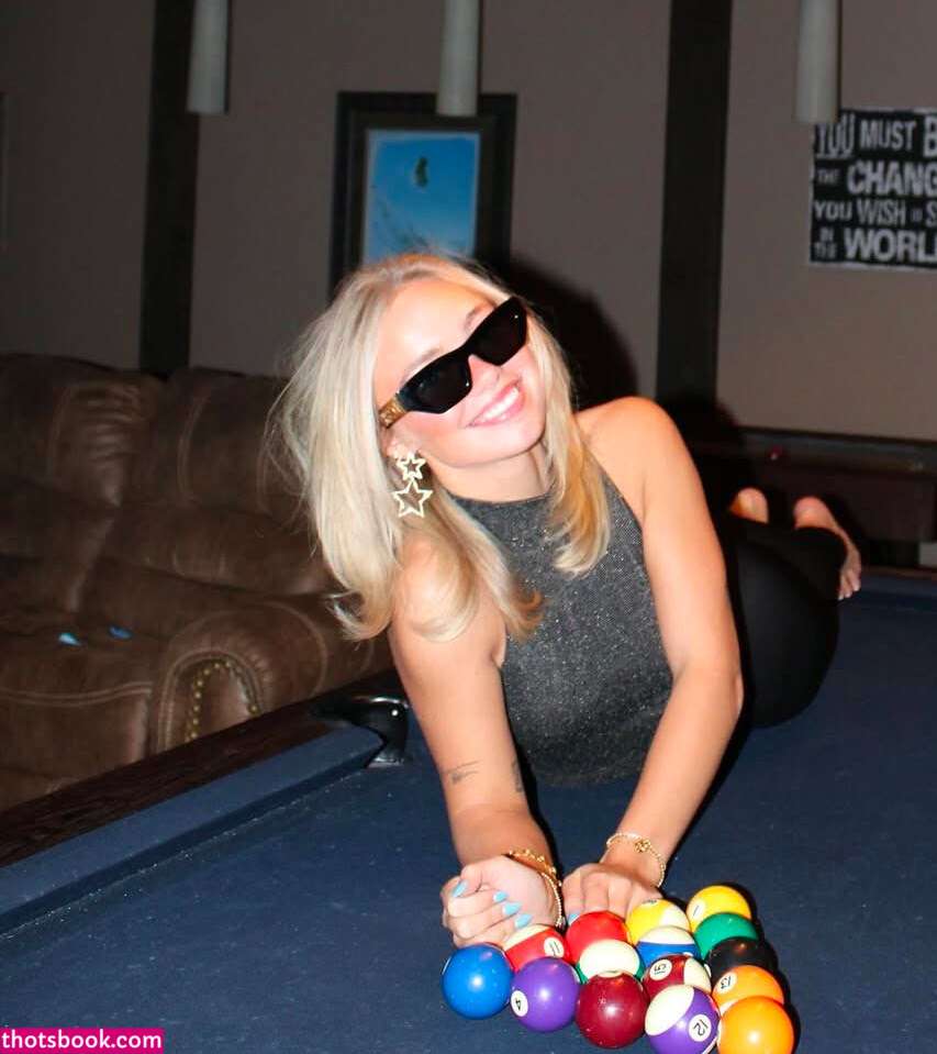 darianrhodess Photo #8