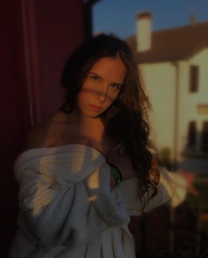 Zuleika Balzano Photo #4