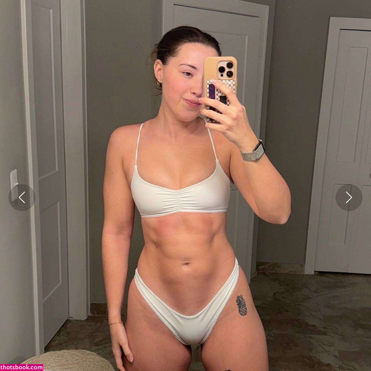 Pineapplebrat Photo #219