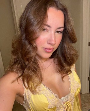 Pineapplebrat Photo #226