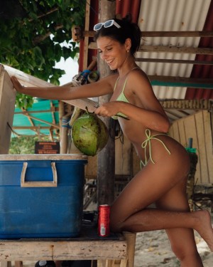 Rachelle Van Waardhuizen Photo #51