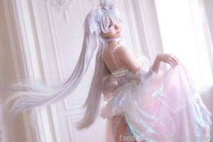 Sally Dorasnow Photo #298