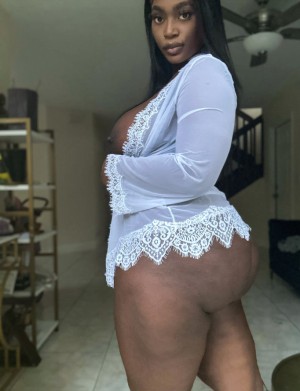 Teresa Lavae Photo #37