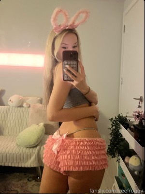 veefroggy Photo #689