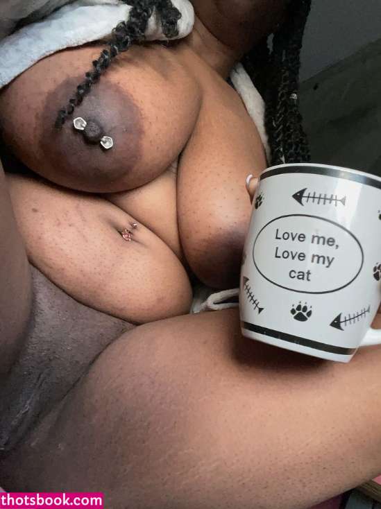 Mzkushkitteh Photo #19