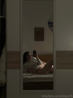 Hilal Fener Photo #3