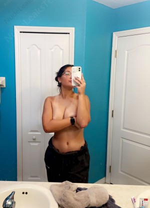 Jade Barkett Photo #10