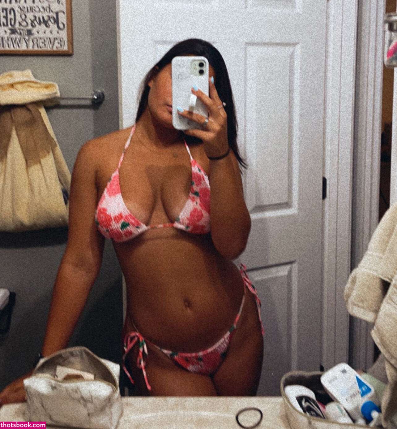 Jade Barkett Photo #13