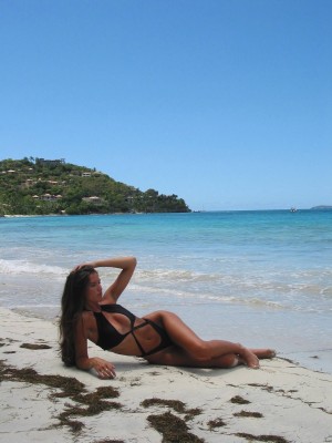 Maya Manesis Photo #29