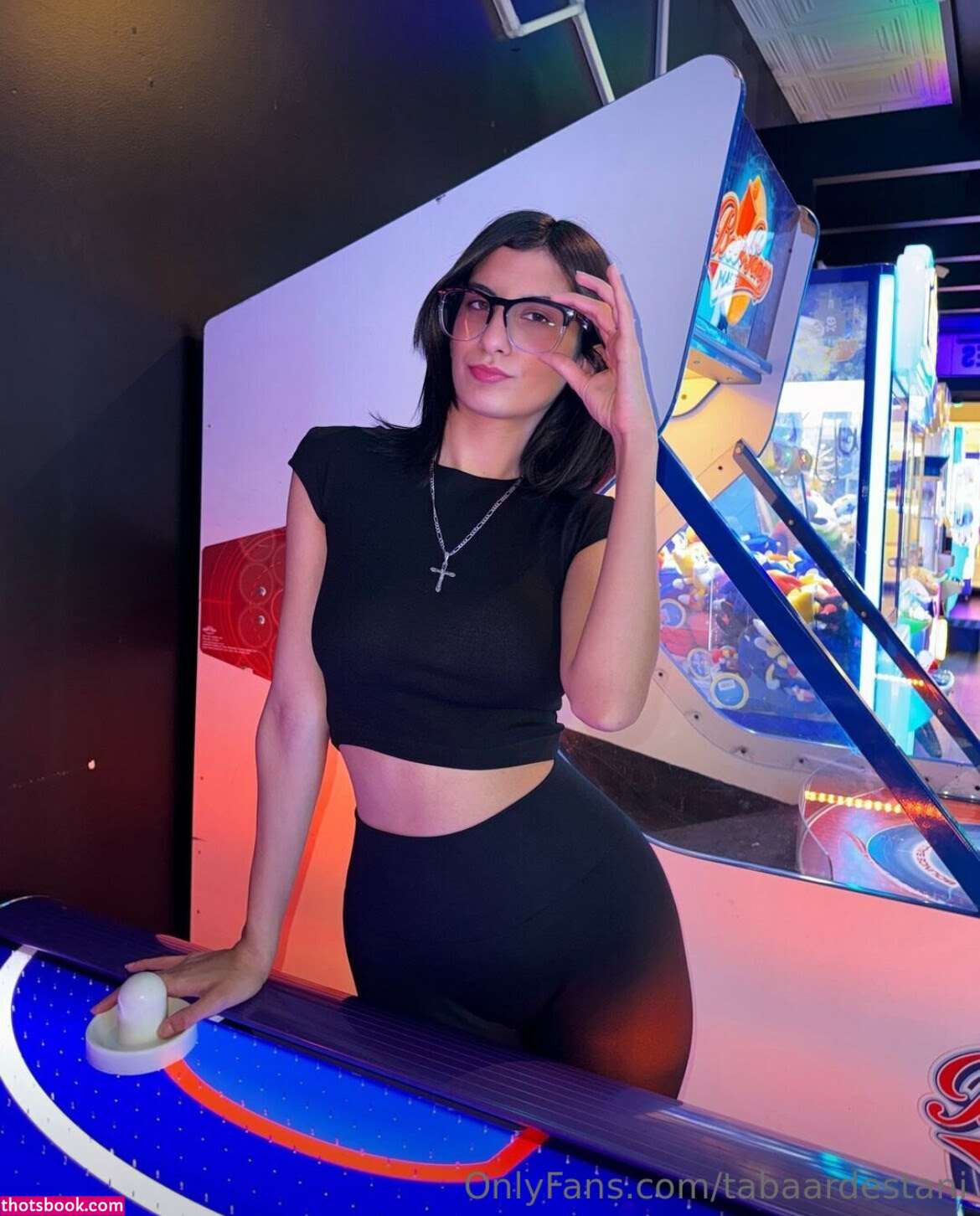 Taba Ardestani Photo #18