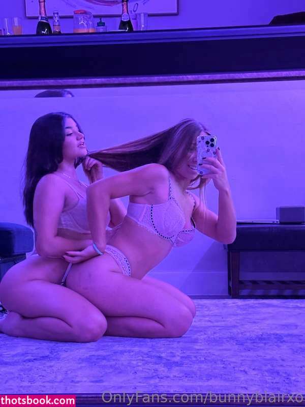 bunnyblairxo Photo #20