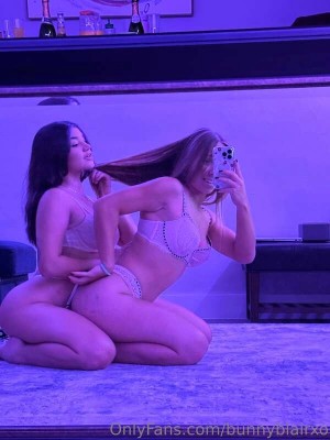 bunnyblairxo Photo #20
