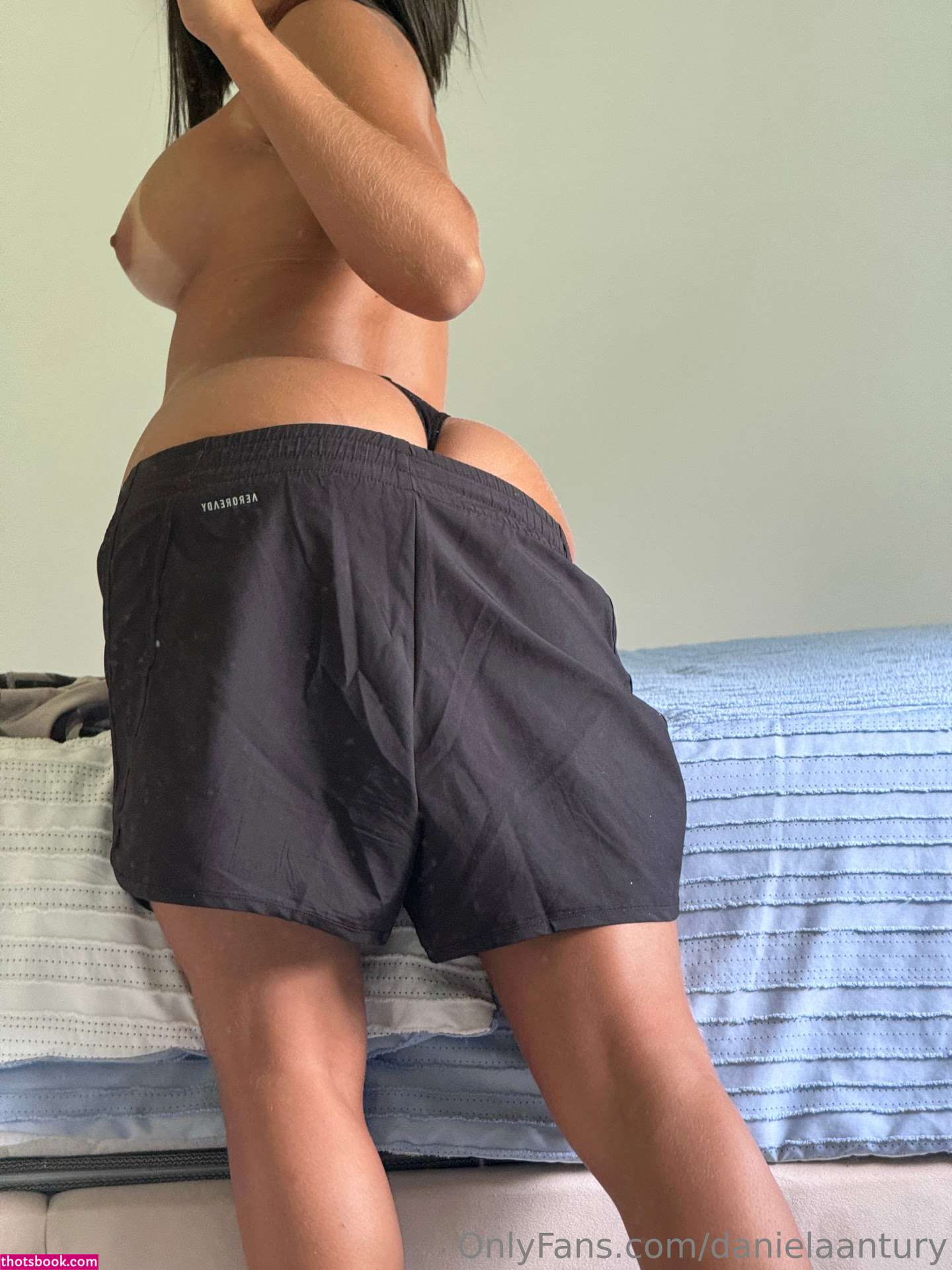 Daniela Antury Photo #6