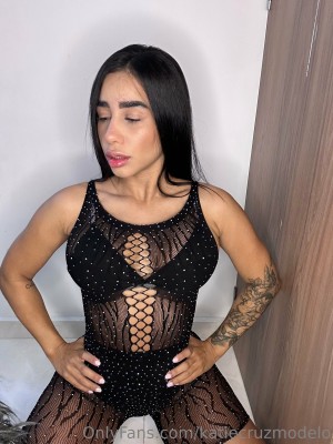 katiecruzmodelo Photo #30