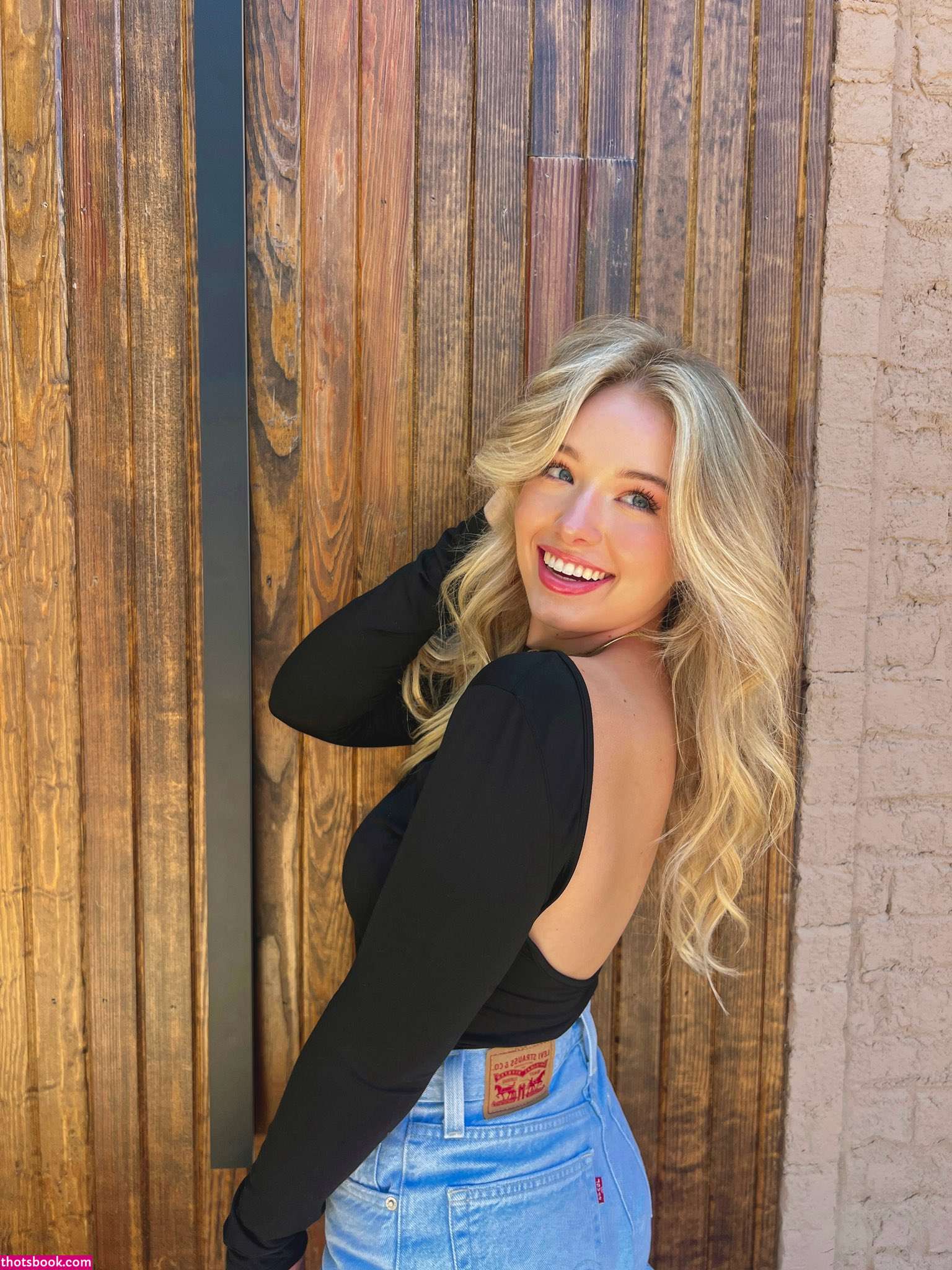 Lynzie Fulton Photo #20