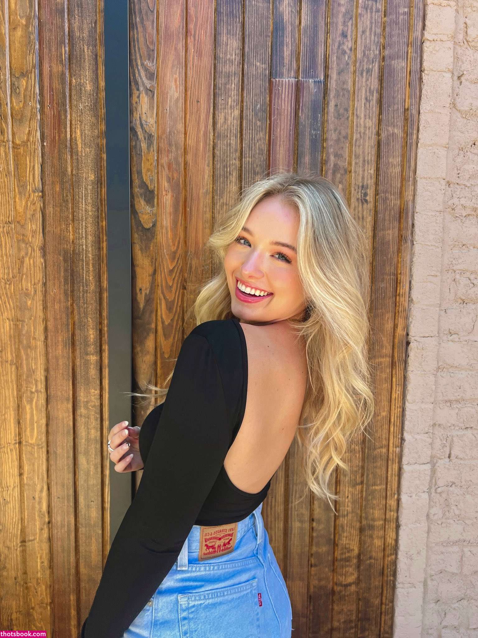 Lynzie Fulton Photo #23