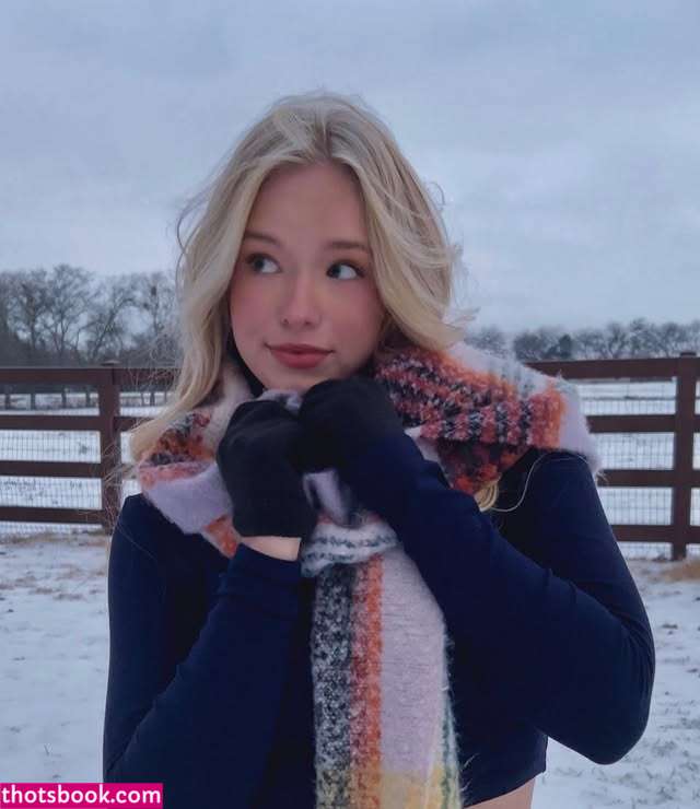 Lynzie Fulton Photo #38