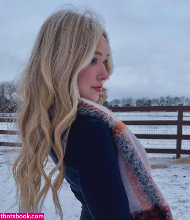 Lynzie Fulton Photo #42