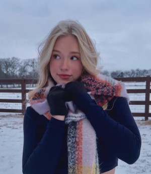 Lynzie Fulton Photo #38