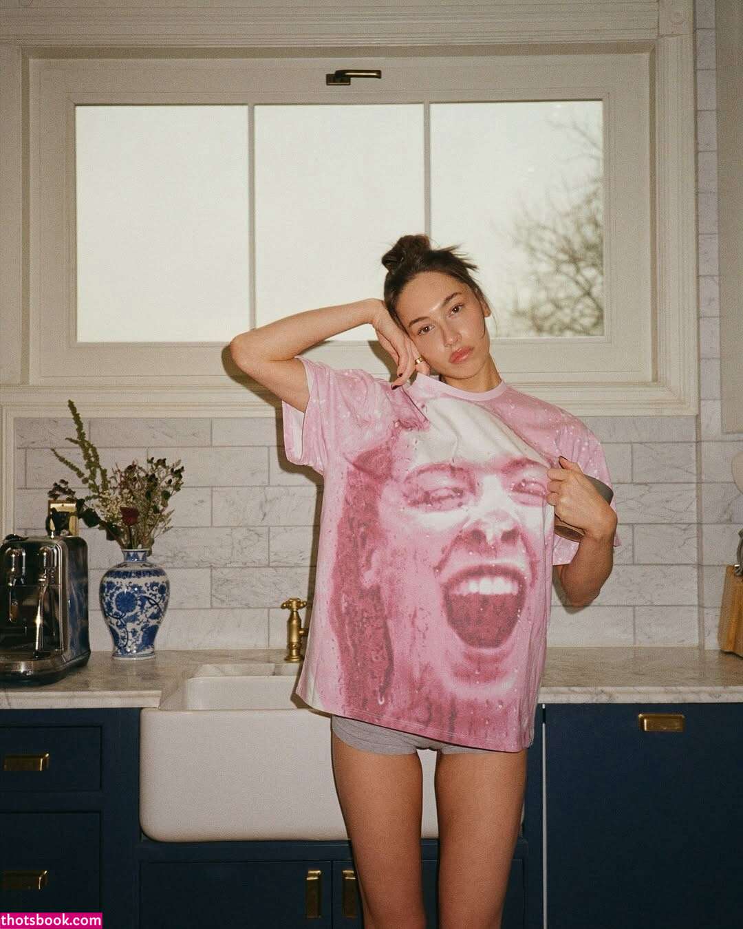 Elsie Hewitt Photo #98