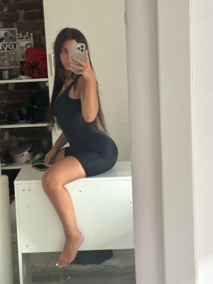 Rebecca Bardaro Photo #51