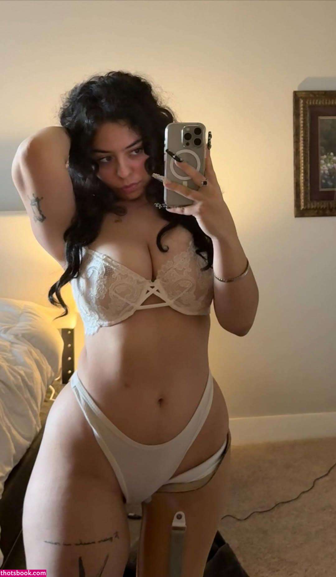 kalimariamoon Photo #11