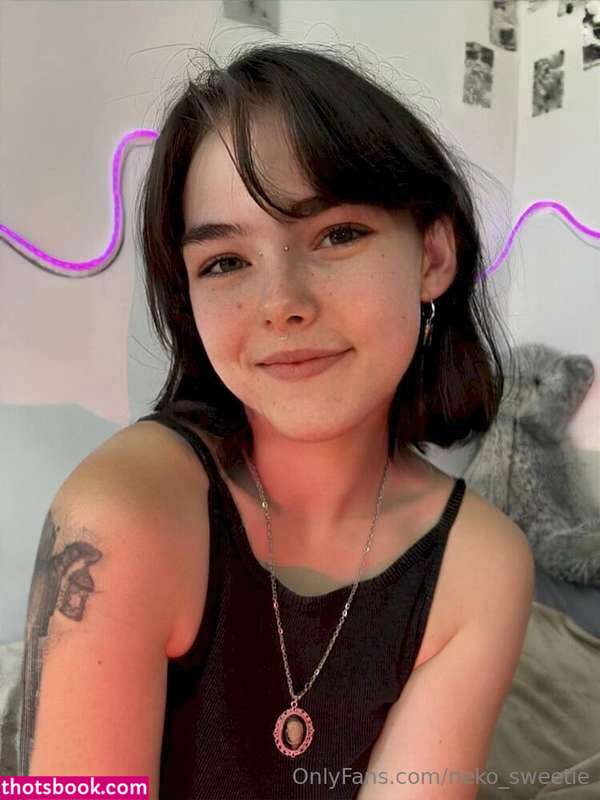 blacckswan Photo #16