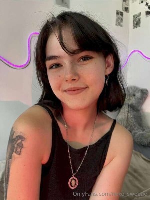 blacckswan Photo #16