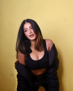 Shambhavi Singh Photo #23