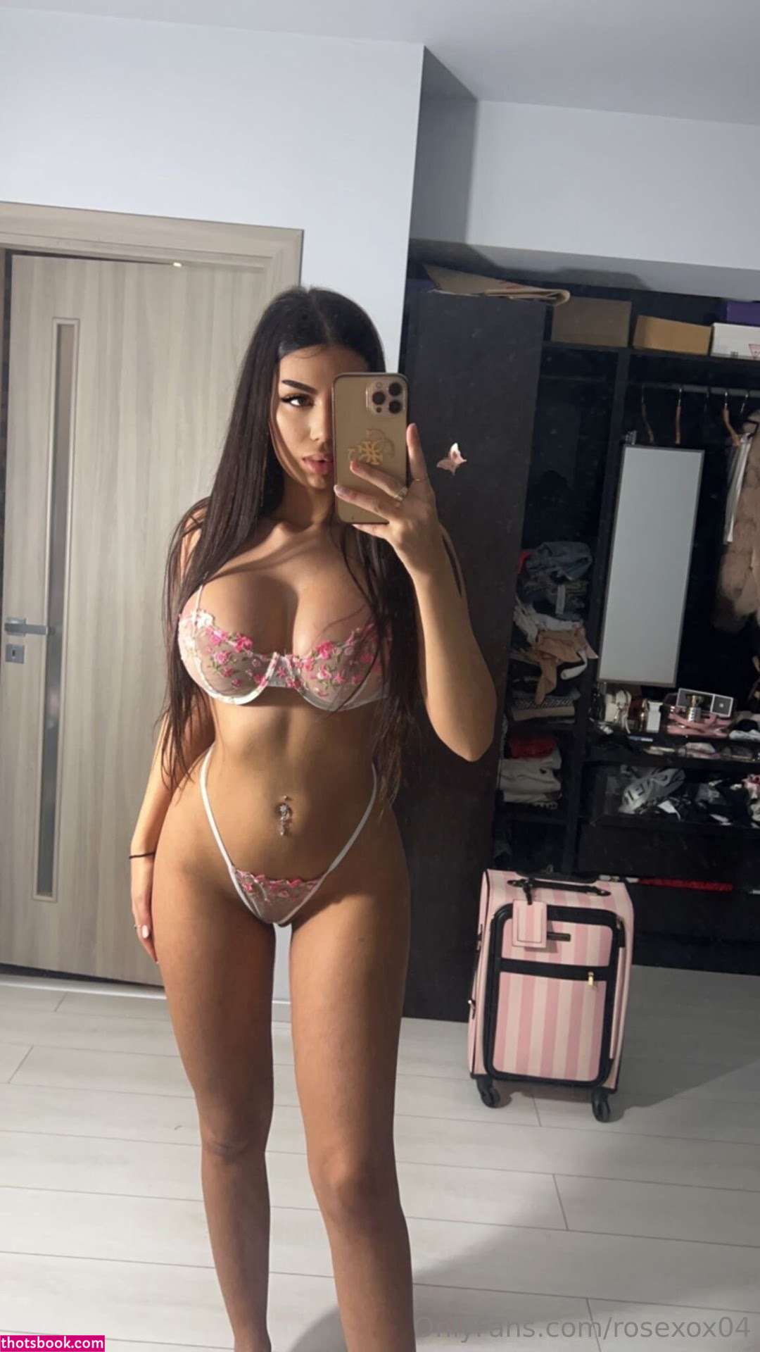 Mariaa Beatrice Photo #15