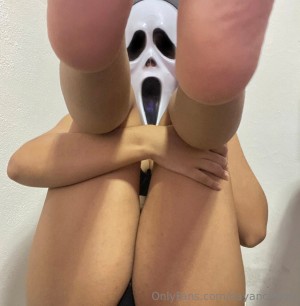 Nairobis Aparicio Photo #9