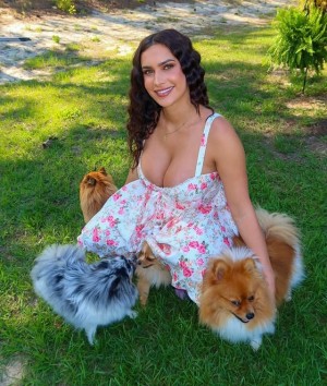 Allure Ana Photo #13