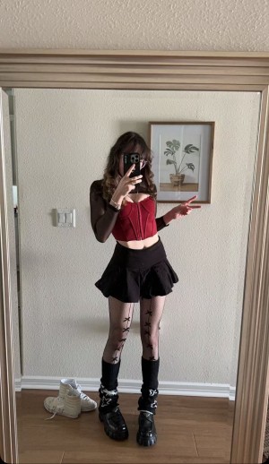 Catlyn Crespo Photo #24