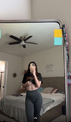 Catlyn Crespo Photo #31