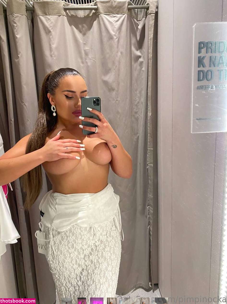 Ema Ferusova Photo #4