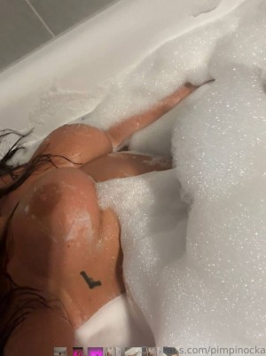 Ema Ferusova Photo #6