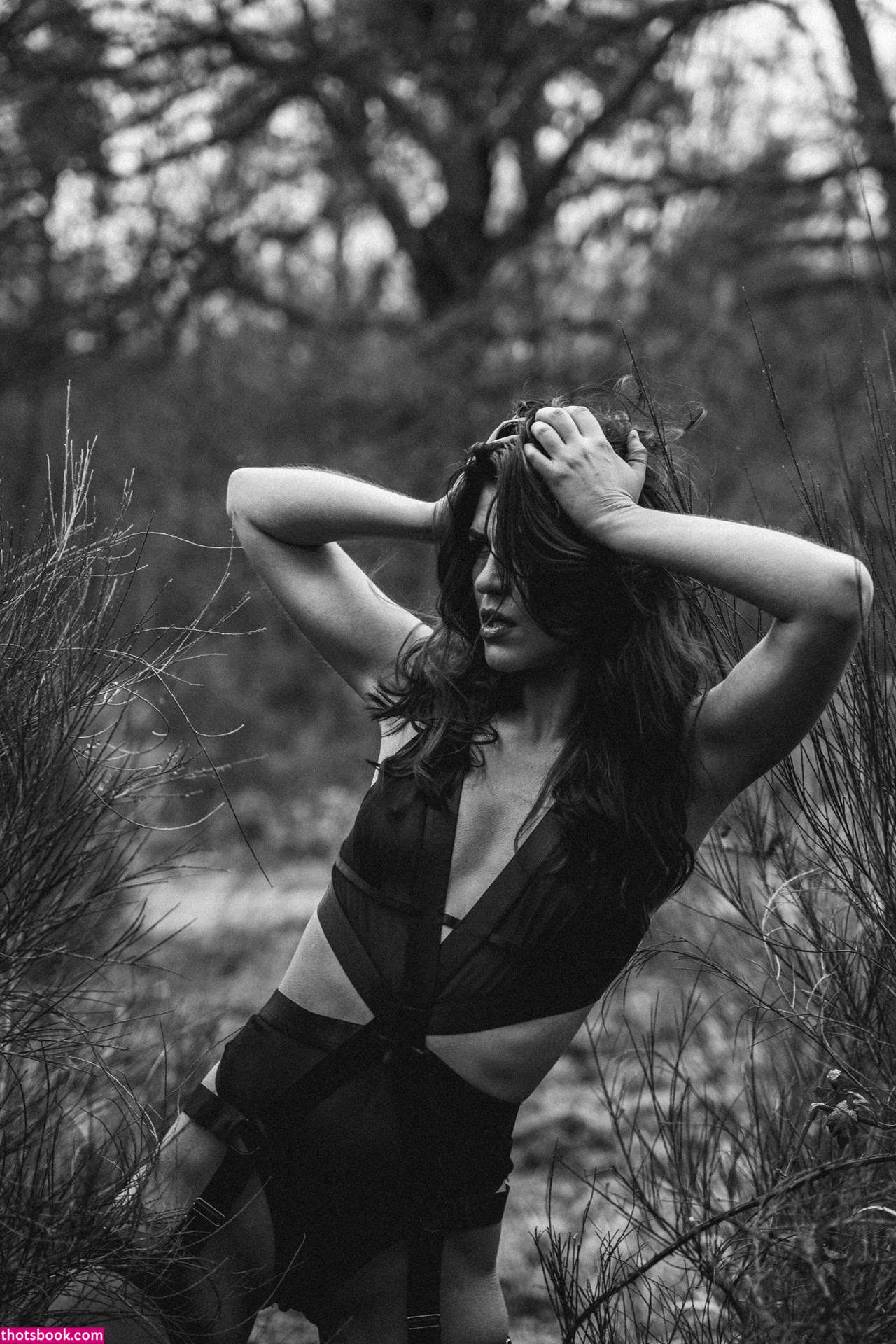 Vanessa Bartsch Photo #4