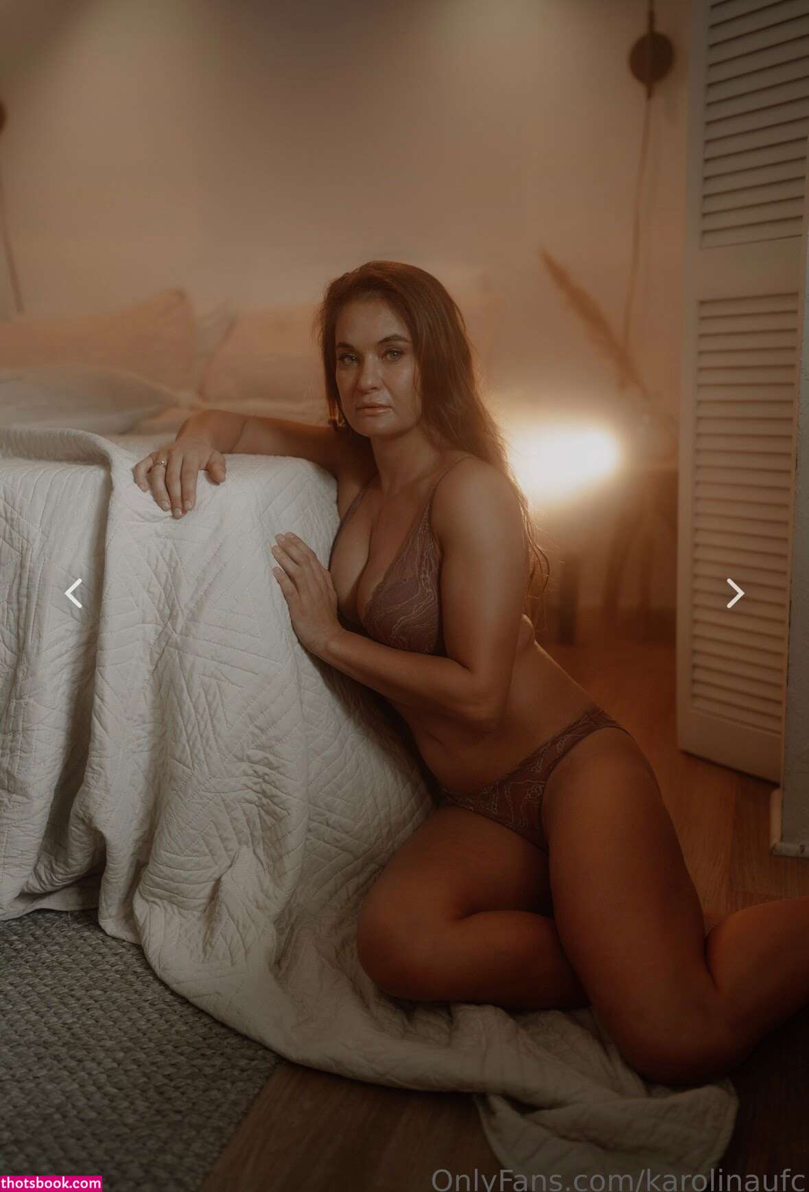 Karolina Kowalkiewicz Photo #24