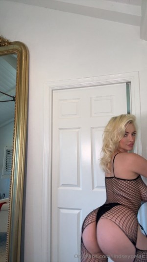 Lindsey Pelas Photo #1251