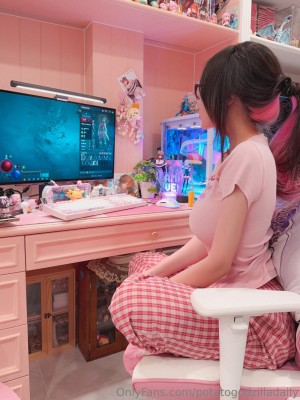 Potatogodzilla Photo #471