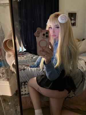 bimbogrlfriend Photo #32