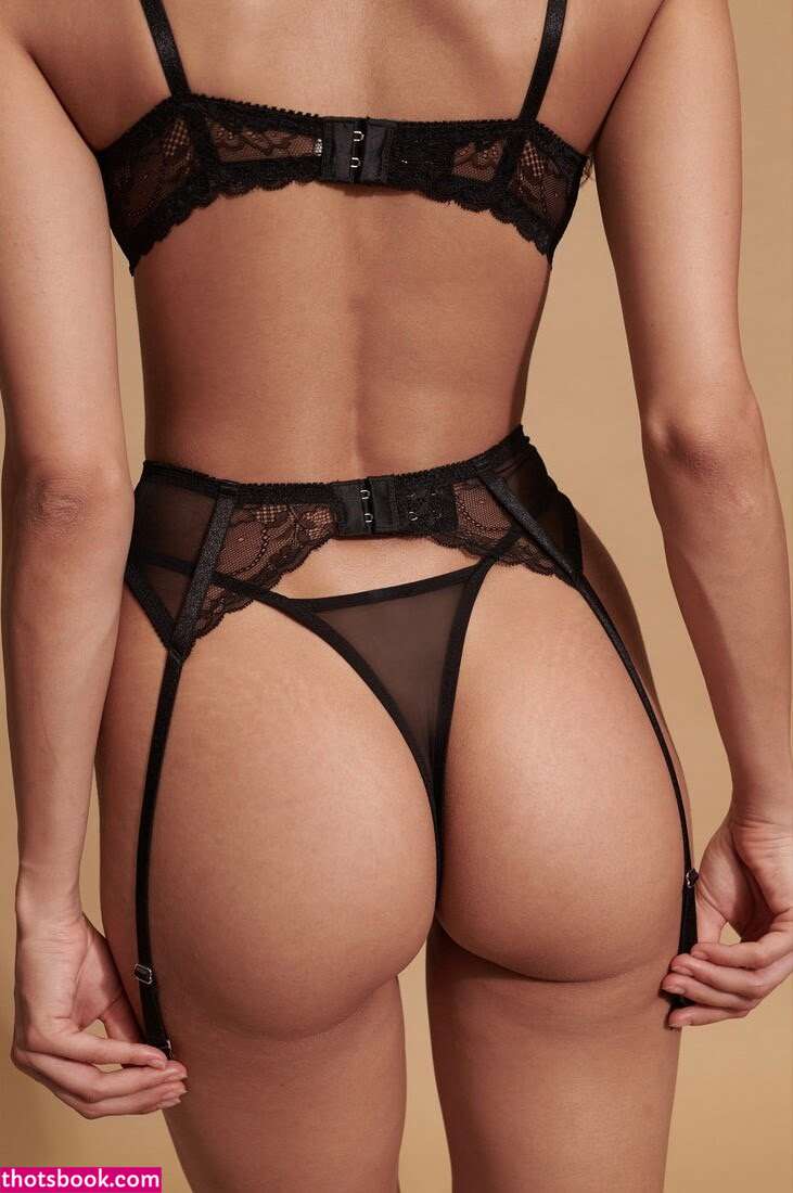 Yasmin Goveas Photo #26