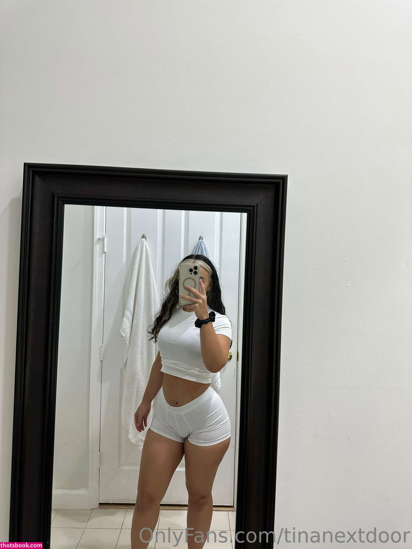 Kristina Rojas Photo #48