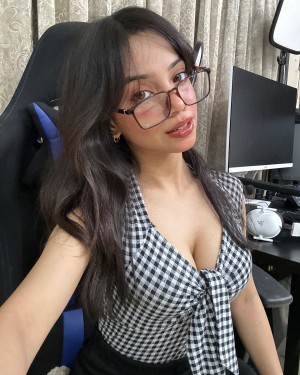 Muskan Karia Photo #64