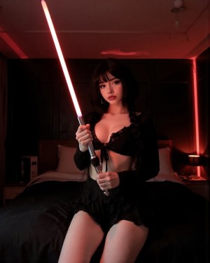 Willow Wilson Photo #26