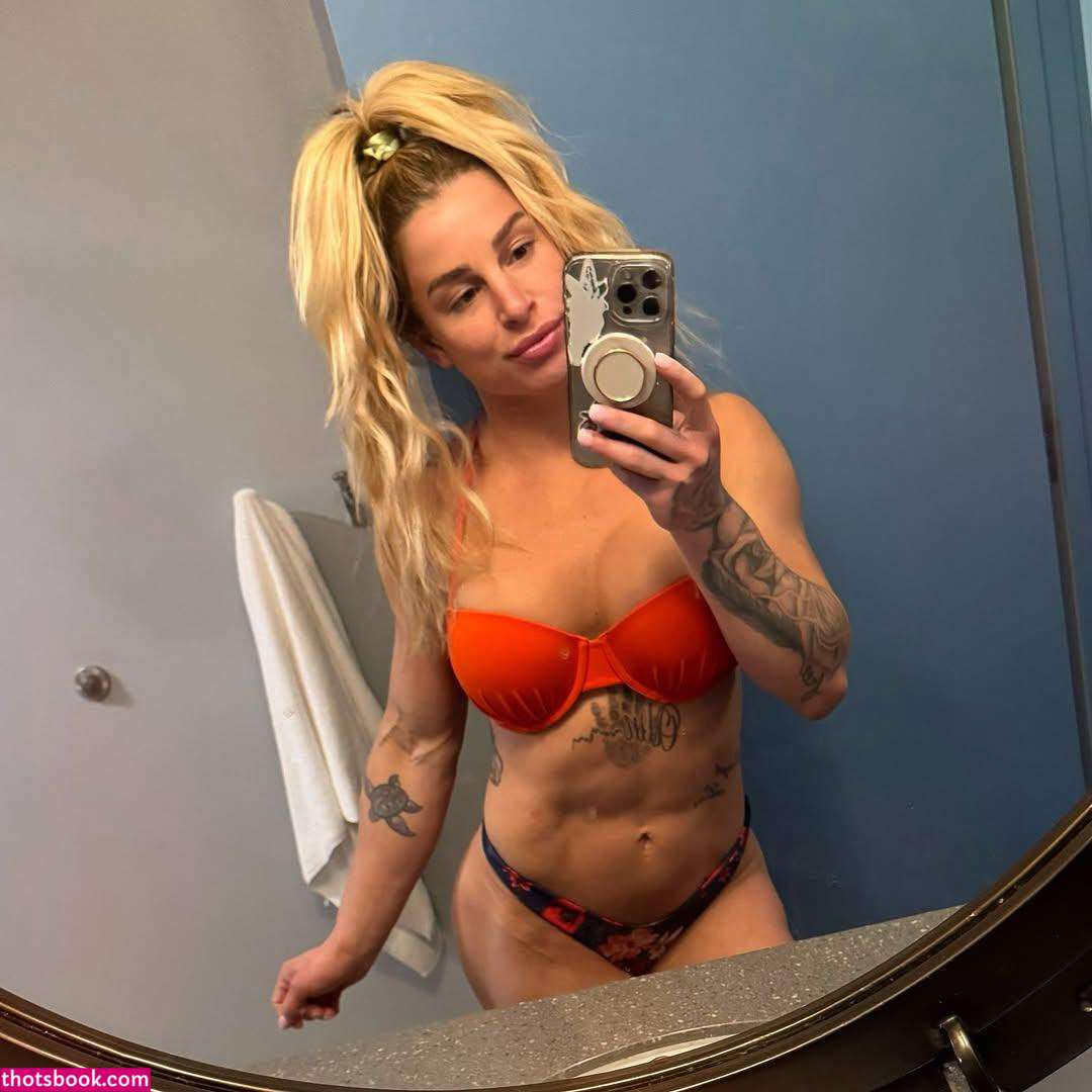 Hannah Goldy Photo #183