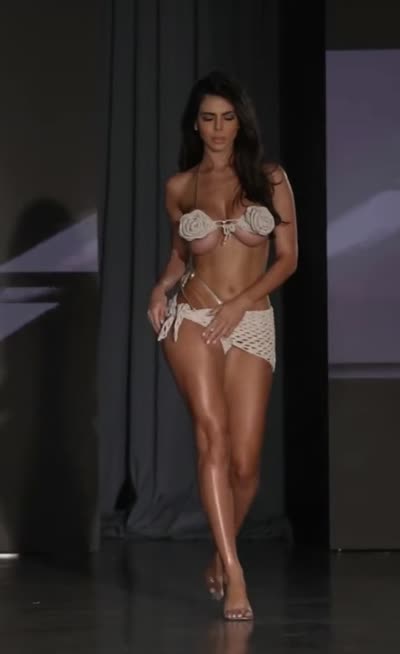 Daniela Olviera Post #1