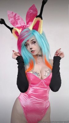 Ember Wolf Photo #33