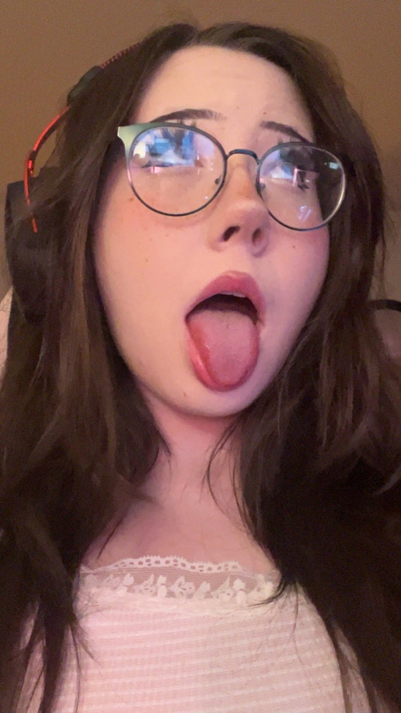 AliciaJade Photo #22