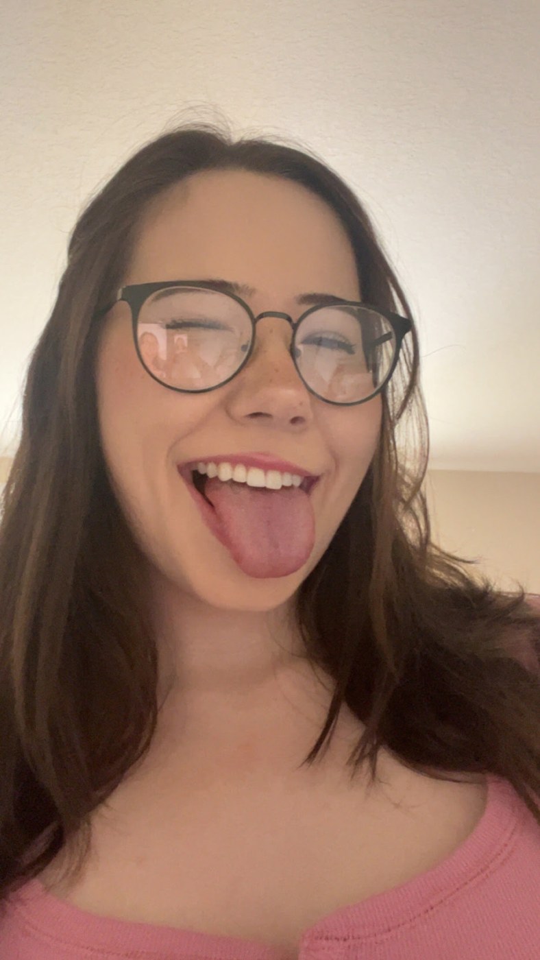 AliciaJade Photo #27